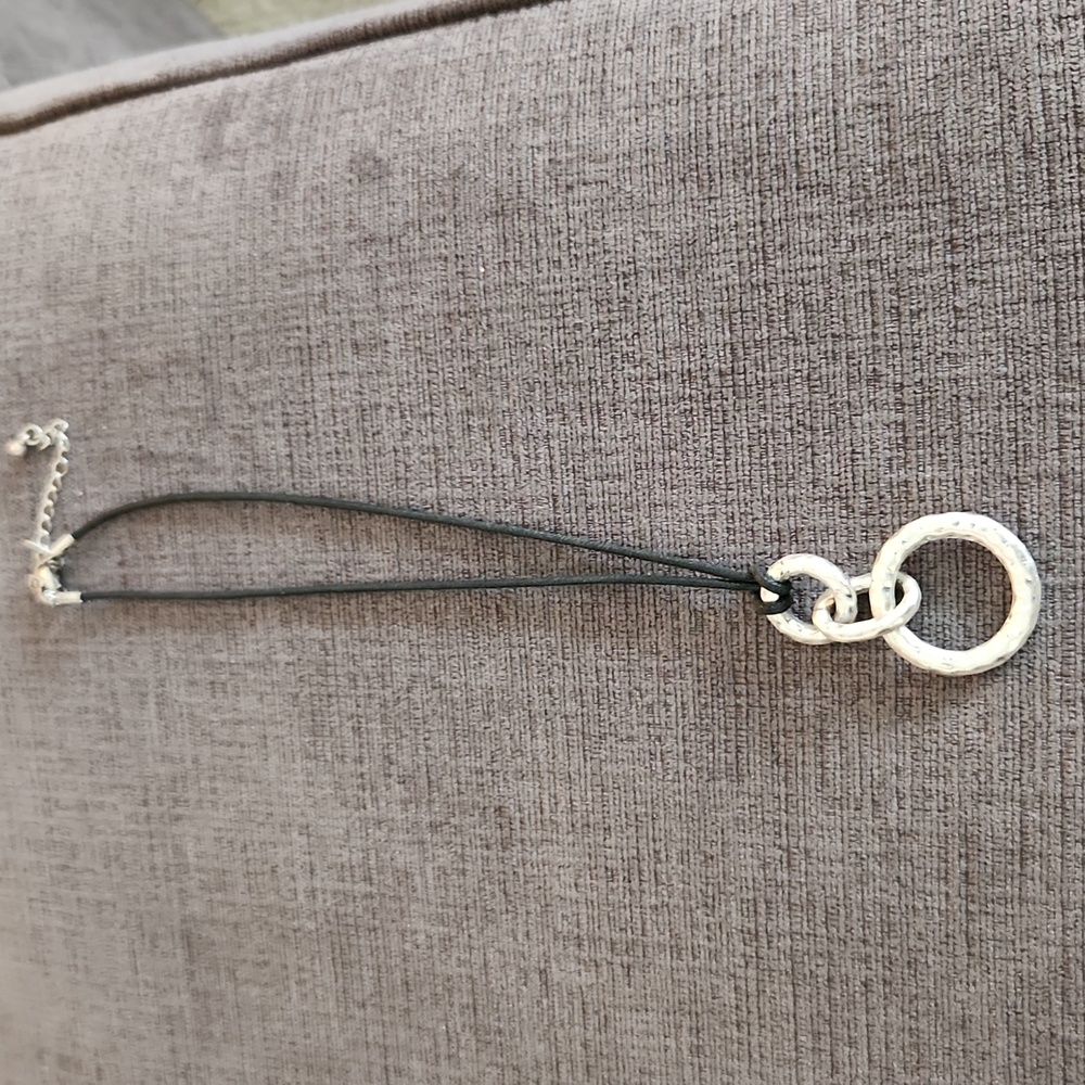 Necklace - Picture 3 of 4